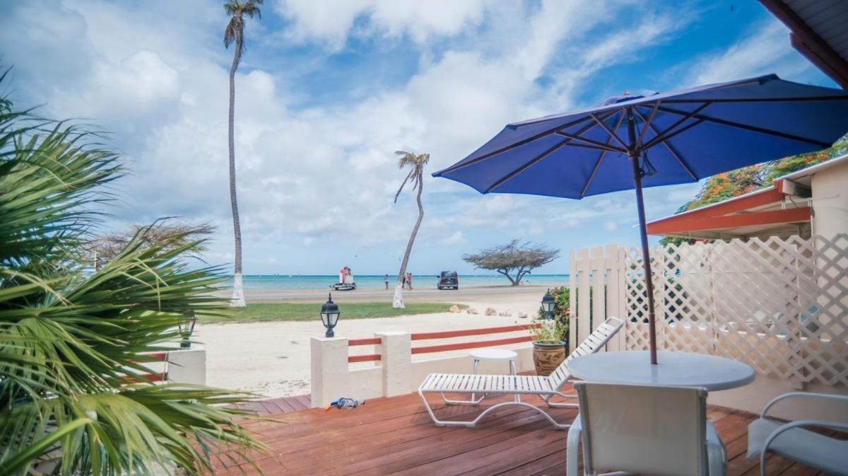 Aruba Beach Villas パームビーチ エクステリア 写真