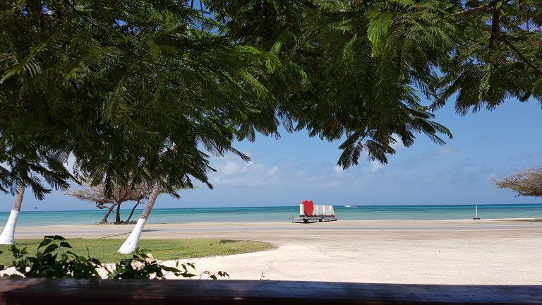 Aruba Beach Villas パームビーチ エクステリア 写真